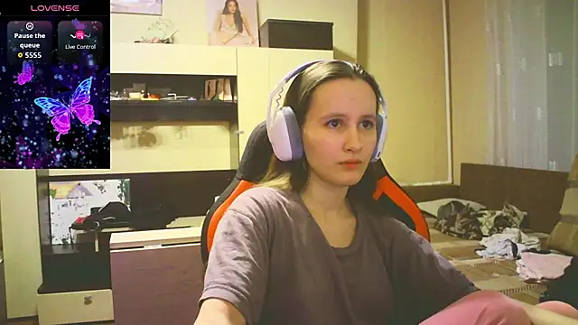 babywaifu online show from September 2025 06:13:02 PM