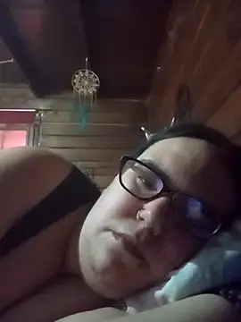 Snapshot of gatitabuena-90 chatting on April 2026 06:01:02 PM gatitabuena-90 online show from April 2026 06:01:02 PM