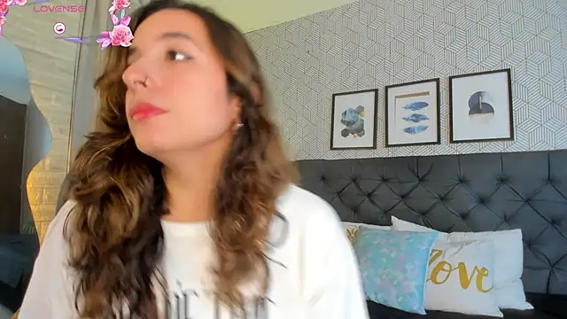 Snapshot of emma__smith1 chatting on March 2025 12:36:02 PM emma smith1 online show from March 2025 12:36:02 PM