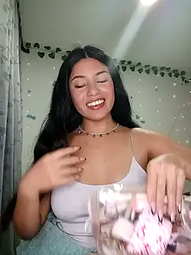 tara20  online show from January 2025 04:04:01 AM