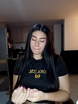 tara20  online show from October 2025 04:44:02 AM