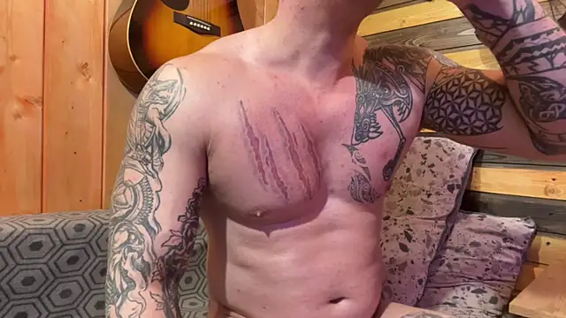 MrrKray online show from March 2026 09:25:01 PM