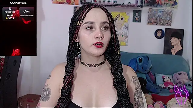 kitty22  online show from December 2025 03:17:01 PM