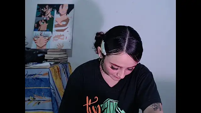 kitty22  online show from April 2026 02:51:02 PM