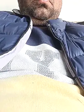 Snapshot of lund_lol chatting on February 2025 06:20:02 AM lund lol online show from February 2025 06:20:02 AM