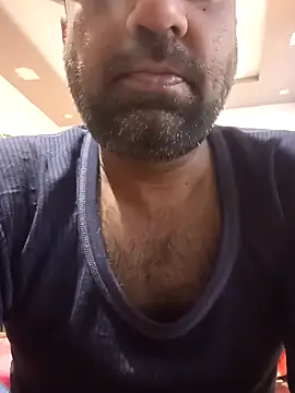 Snapshot of lund_lol chatting on February 2025 06:22:01 AM lund lol online show from February 2025 06:22:01 AM