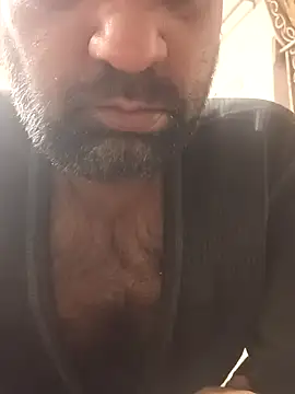 Snapshot of lund_lol chatting on February 2025 06:47:02 AM lund lol online show from February 2025 06:47:02 AM