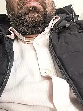 Snapshot of lund_lol chatting on February 2025 07:20:01 AM lund lol online show from February 2025 07:20:01 AM