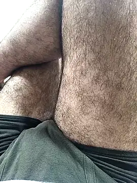 Snapshot of lund_lol chatting on September 2025 01:57:02 PM lund lol online show from September 2025 01:57:02 PM