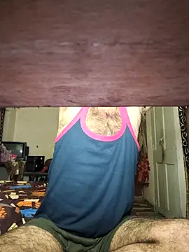 Snapshot of lund_lol chatting on November 2025 05:37:01 PM lund lol online show from November 2025 05:37:01 PM