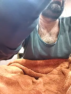 Snapshot of lund_lol chatting on December 2025 01:55:02 AM lund lol online show from December 2025 01:55:02 AM