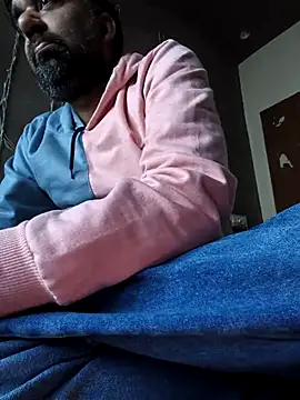 Snapshot of lund_lol chatting on December 2025 05:38:02 AM lund lol online show from December 2025 05:38:02 AM