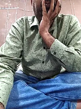 Snapshot of lund_lol chatting on February 2026 12:15:01 PM lund lol online show from February 2026 12:15:01 PM