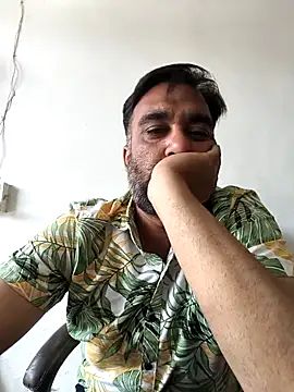 lund lol online show from March 2026 06:52:01 AM