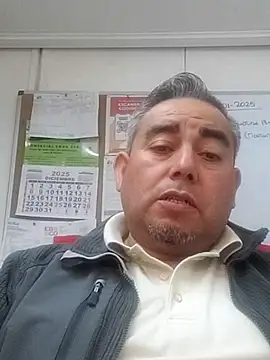 Manolete007x online show from January 2026 08:32:01 PM