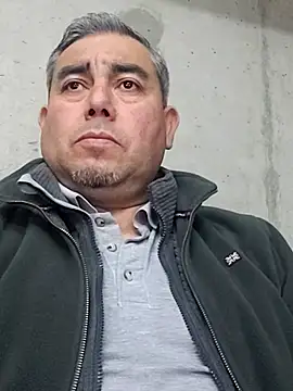 Snapshot of Manolete007x chatting on May 2026 10:27:01 PM Manolete007x online show from May 2026 10:27:01 PM