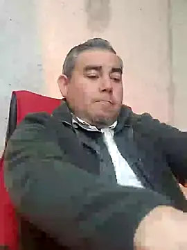 Manolete007x online show from July 2026 11:20:01 PM