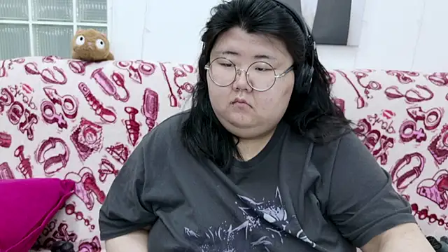 Nadine asian online show from February 2026 01:50:02 AM