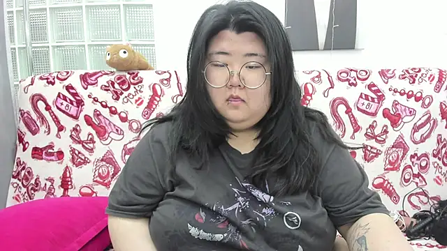 Nadine asian online show from May 2026 01:22:01 AM