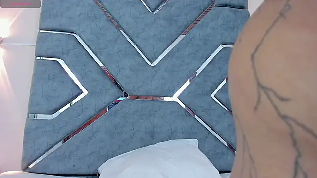 Snapshot of LucciaPorter chatting on September 2025 09:16:01 PM LucciaPorter online show from September 2025 09:16:01 PM