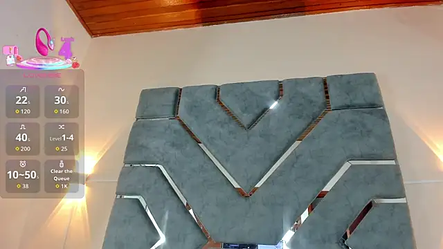 LucciaPorter online show from January 2026 08:00:01 PM