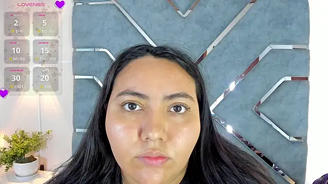 LucciaPorter online show from July 2026 02:02:02 PM