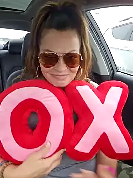 Snapshot of Erotic_and_Exotic chatting on January 2025 08:53:01 PM Erotic and Exotic online show from January 2025 08:53:01 PM