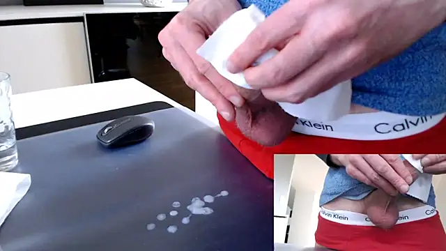 Snapshot of sperma_tributes chatting on January 2025 11:27:02 AM sperma tributes online show from January 2025 11:27:02 AM