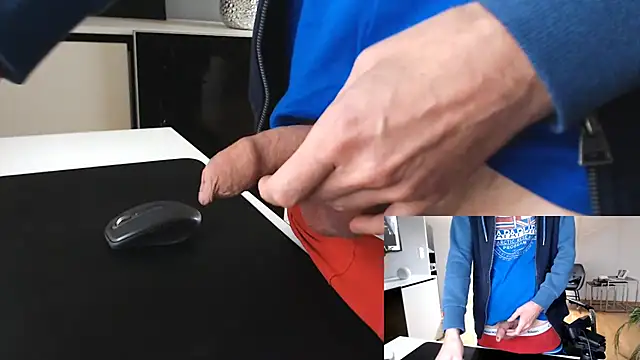 Snapshot of sperma_tributes chatting on September 2025 07:13:02 AM sperma tributes online show from September 2025 07:13:02 AM