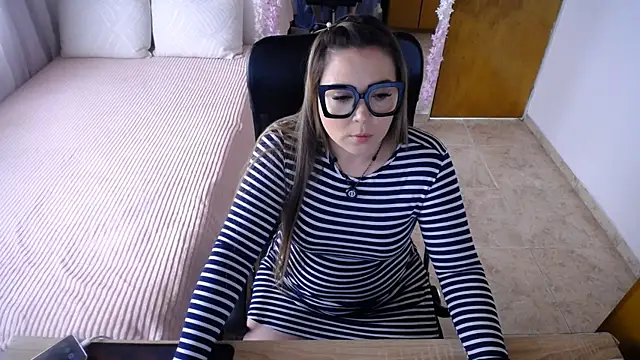 Sahory   online show from May 2026 07:52:02 PM