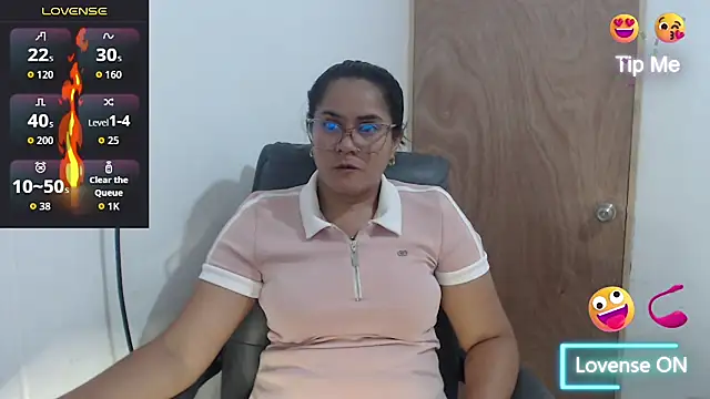sweettmiah online show from May 2026 08:26:02 PM
