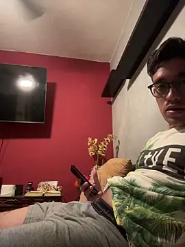 Snapshot of Magicerosxx69 chatting on October 2025 06:28:02 AM Magicerosxx69 online show from October 2025 06:28:02 AM