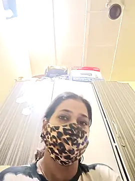 Snapshot of indianliza chatting on February 2025 03:42:01 AM indianliza online show from February 2025 03:42:01 AM