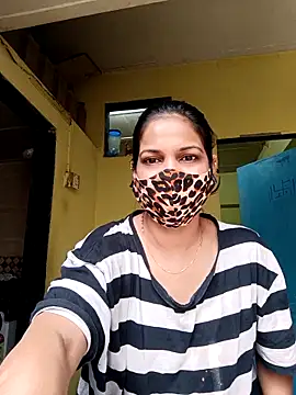 Snapshot of indianliza chatting on February 2025 05:13:01 AM indianliza online show from February 2025 05:13:01 AM