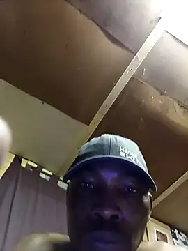 Snapshot of Ngamla123 chatting on September 2025 10:20:01 AM Ngamla123 online show from September 2025 10:20:01 AM