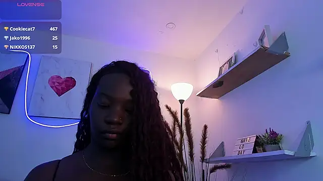 lanna bx online show from February 2025 05:07:01 PM