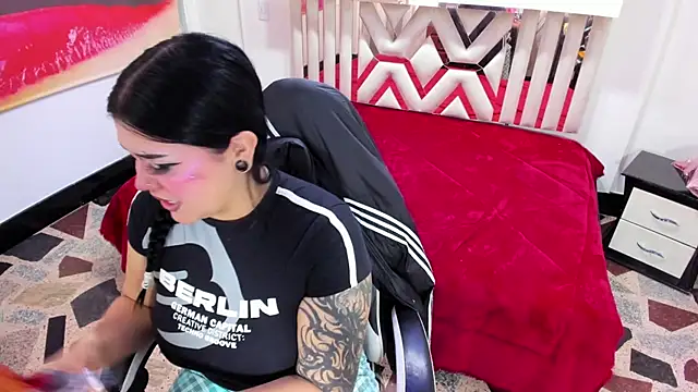 sara winehouse1 online show from July 2026 02:13:01 PM
