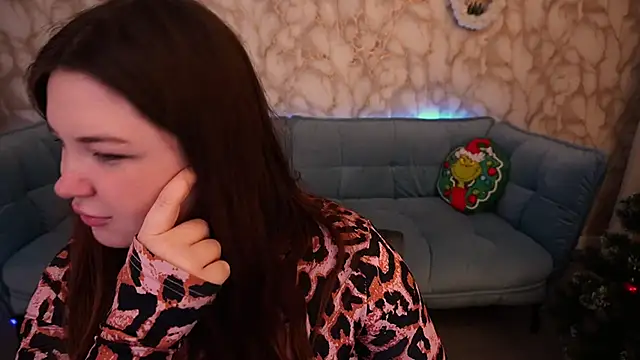 RosieMoons online show from December 2025 08:14:01 PM