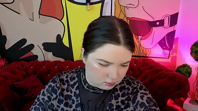 RosieMoons online show from April 2026 07:25:02 PM