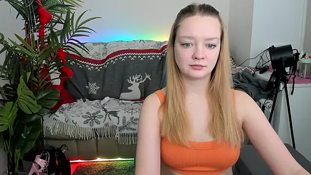 Radiants two online show from December 2024 08:40:02 PM