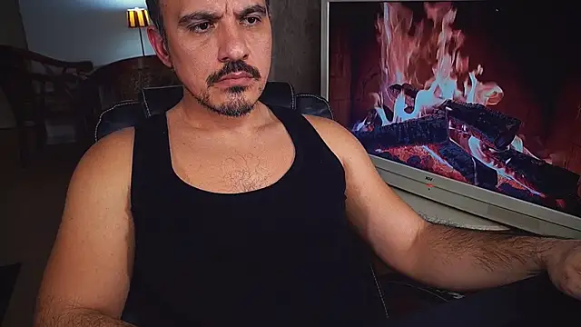 officeman7 online show from January 2025 06:12:02 PM