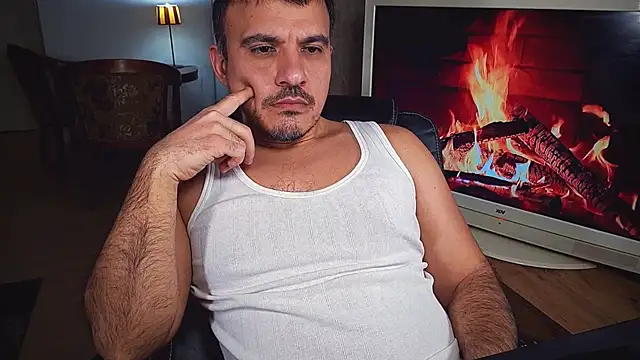 officeman7 online show from February 2025 04:46:01 PM