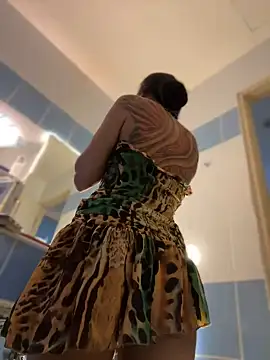 IzanamiTime online show from January 2025 01:04:02 AM