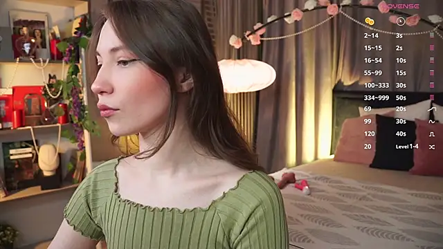 askaudrey  online show from February 2025 01:38:01 PM