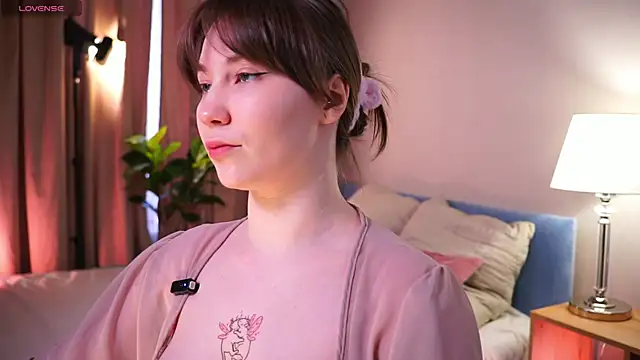 askaudrey  online show from March 2026 01:49:02 PM