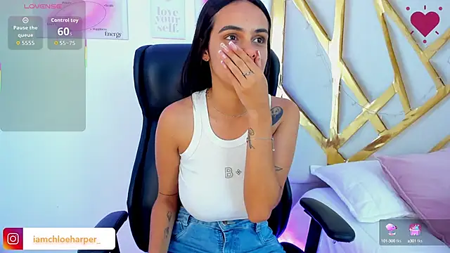 ChloeHarper  online show from September 2025 07:49:01 PM