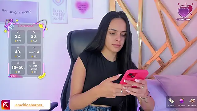 ChloeHarper  online show from November 2025 06:50:02 PM