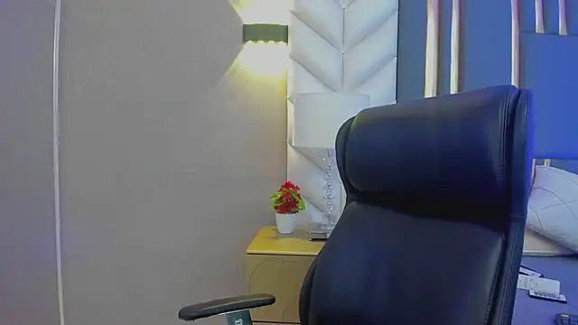 ChloeHarper  online show from July 2026 11:50:01 AM