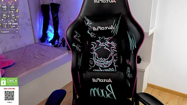 Snapshot of Latex_Kitty chatting on February 2025 08:38:02 PM Latex Kitty online show from February 2025 08:38:02 PM