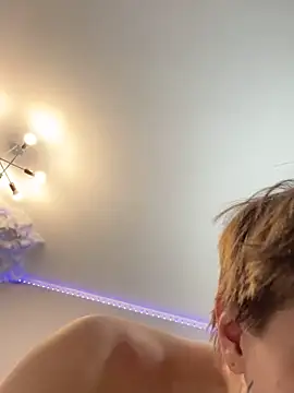 Snapshot of DENIS_HERE chatting on February 2025 10:58:02 AM DENIS HERE online show from February 2025 10:58:02 AM